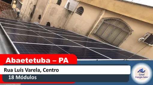 Sistema solar de 18 módulos da Cetel na Rua Luís Varela, Centro, Abaetetuba, Pará